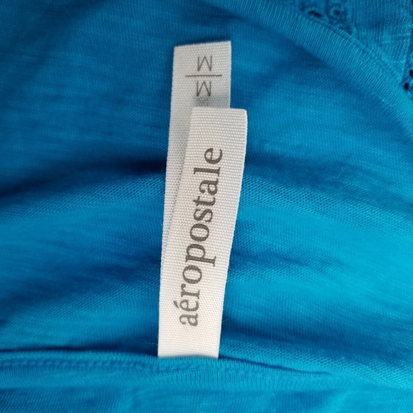aeropostale Short Sleeve Top With Lace Detail - Picture 6 of 7